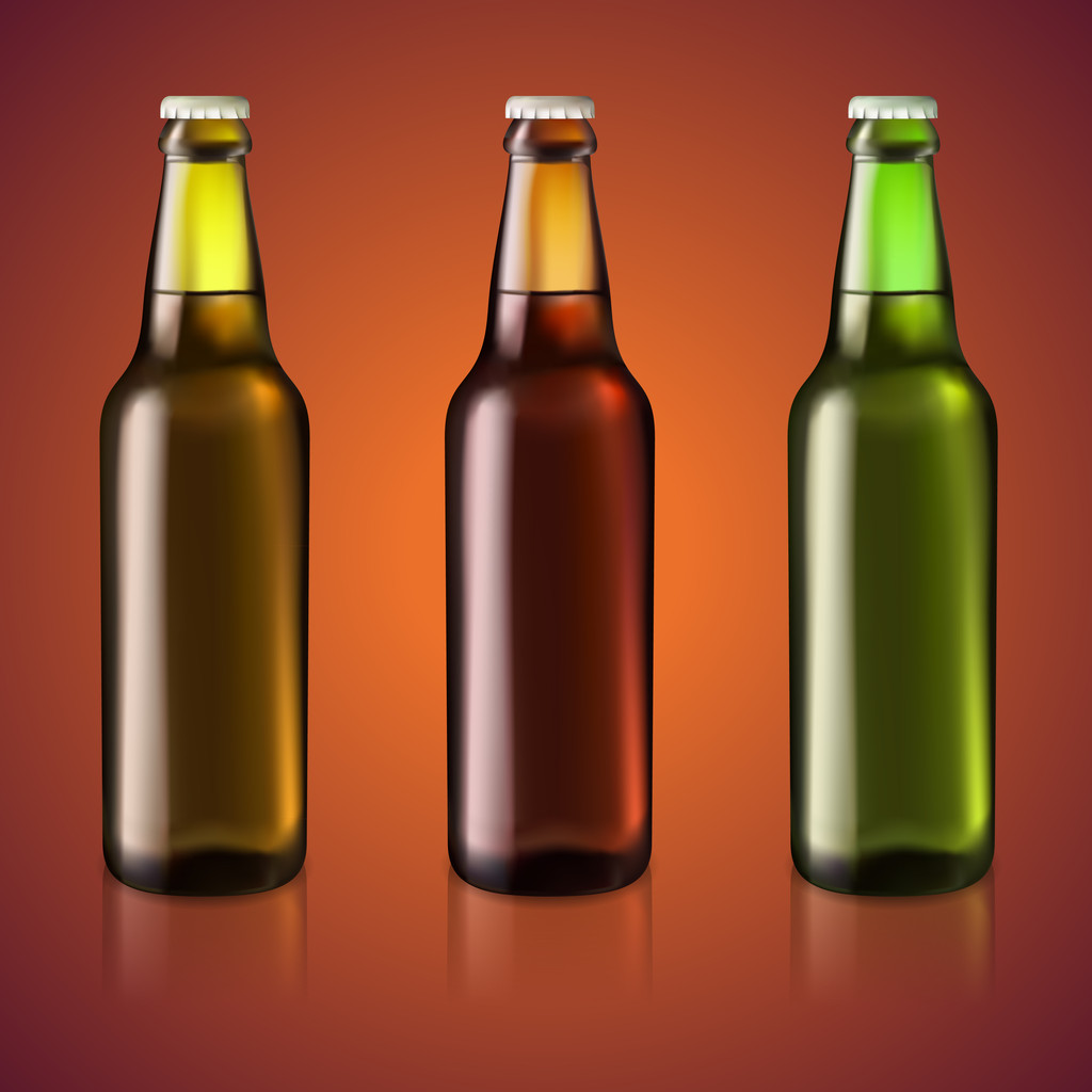 ビール ベクトル イラストの 3 つのボトルロイヤリティフリーのベクターグラフィック画像