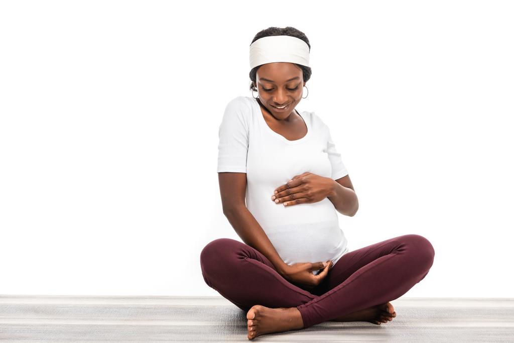 keres terhes nő fotós
