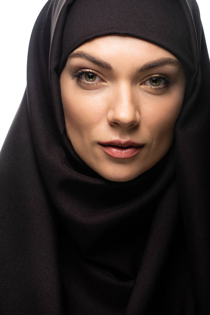 A „naiv nyugatiaknak” üzen az iszlámról egy ex-muszlim nő