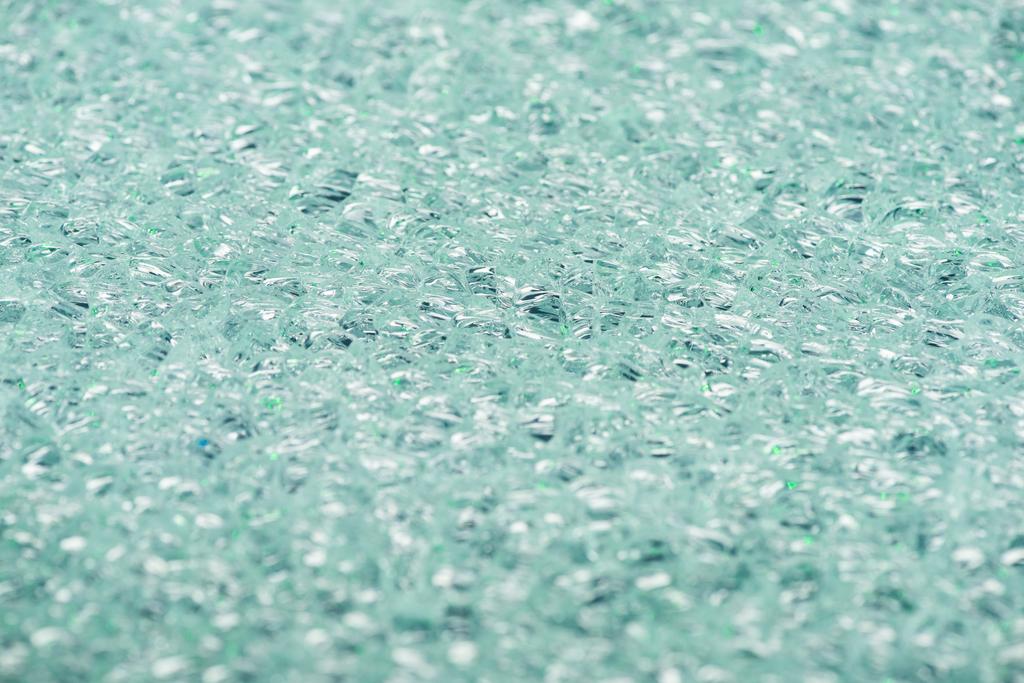 抽象的なターコイズの透明な氷のテクスチャの背景をよく見ると ロイヤリティフリー写真 画像素材