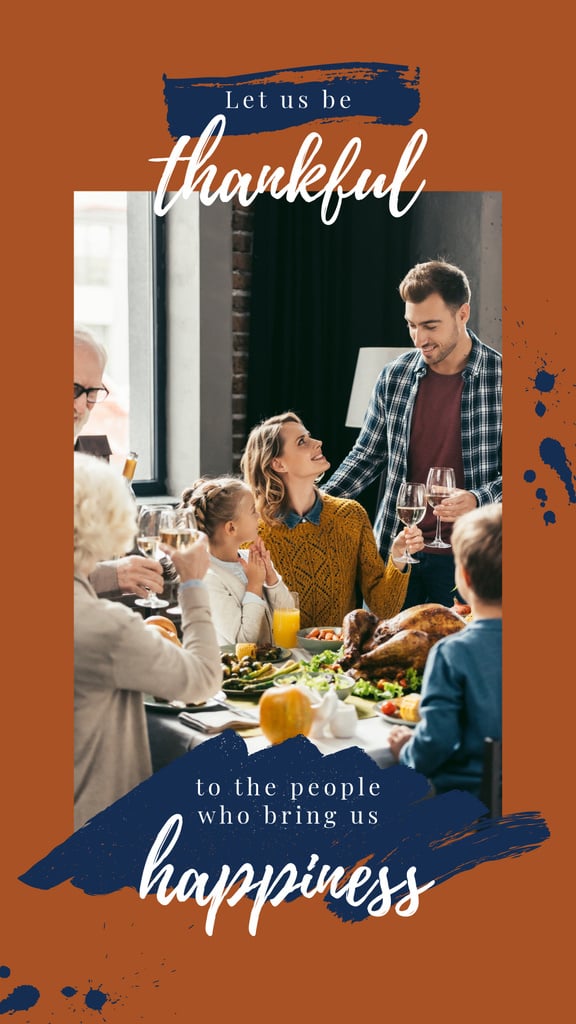 Family at Thanksgiving dinner — Crea un design Family at Thanksgiving dinner — Crea un design