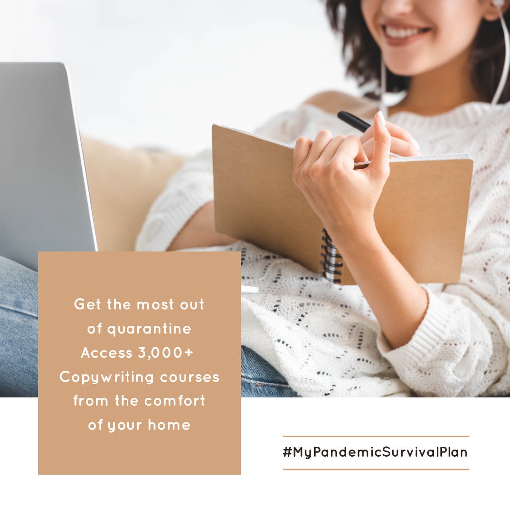 #MyPandemicSurvivalPlan Woman studying with laptop at home — Créer un visuel #MyPandemicSurvivalPlan Woman studying with laptop at home — Créer un visuel