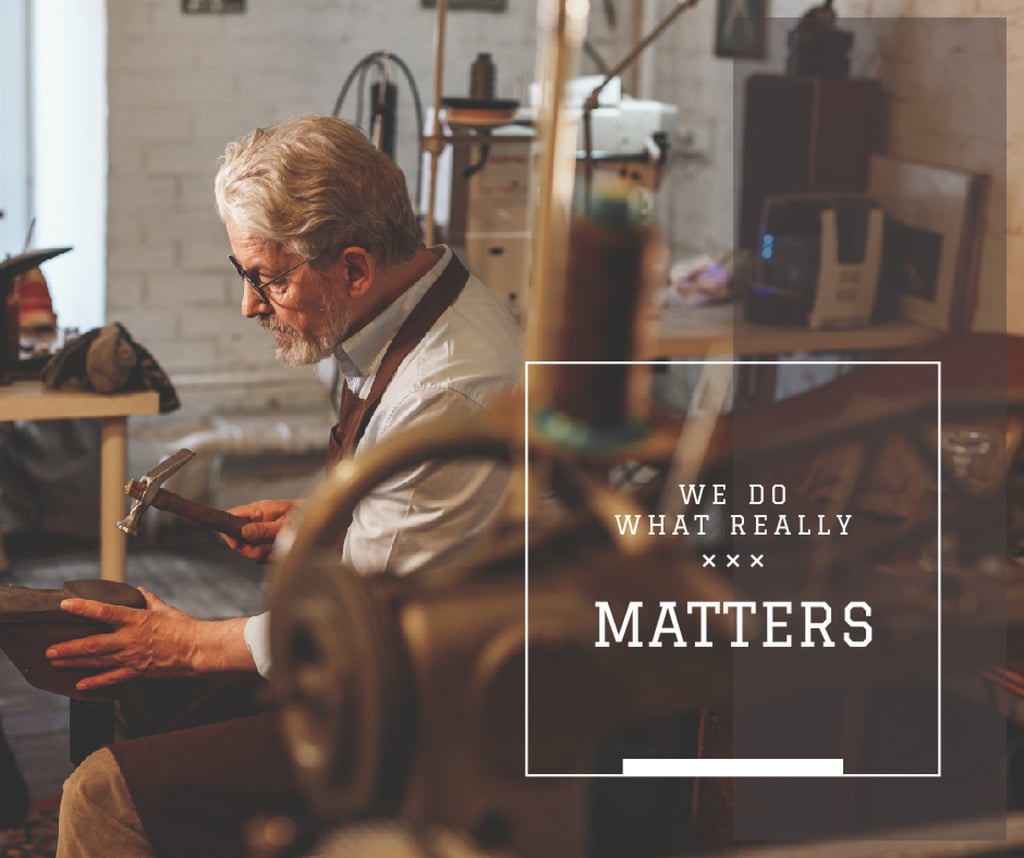 Craft Quote Shoemaker Creating in Workshop | Facebook Post Template — Modelo de projeto Craft Quote Shoemaker Creating in Workshop | Facebook Post Template — Modelo de projeto